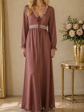 Texsheen 50’s Vintage Brown Lace-Trimmed Gown with Long Sleeves